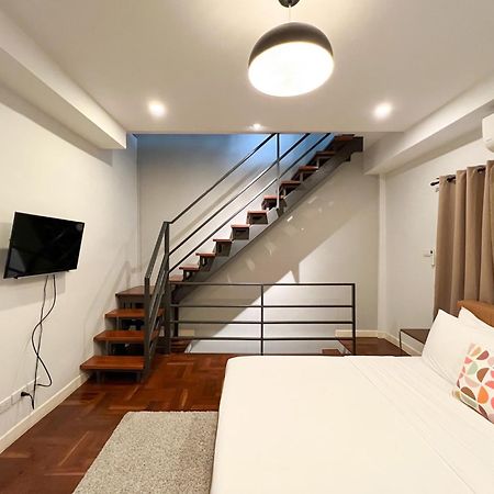 Neveu Premier Residence : Ratchada Bangkok Exteriör bild
