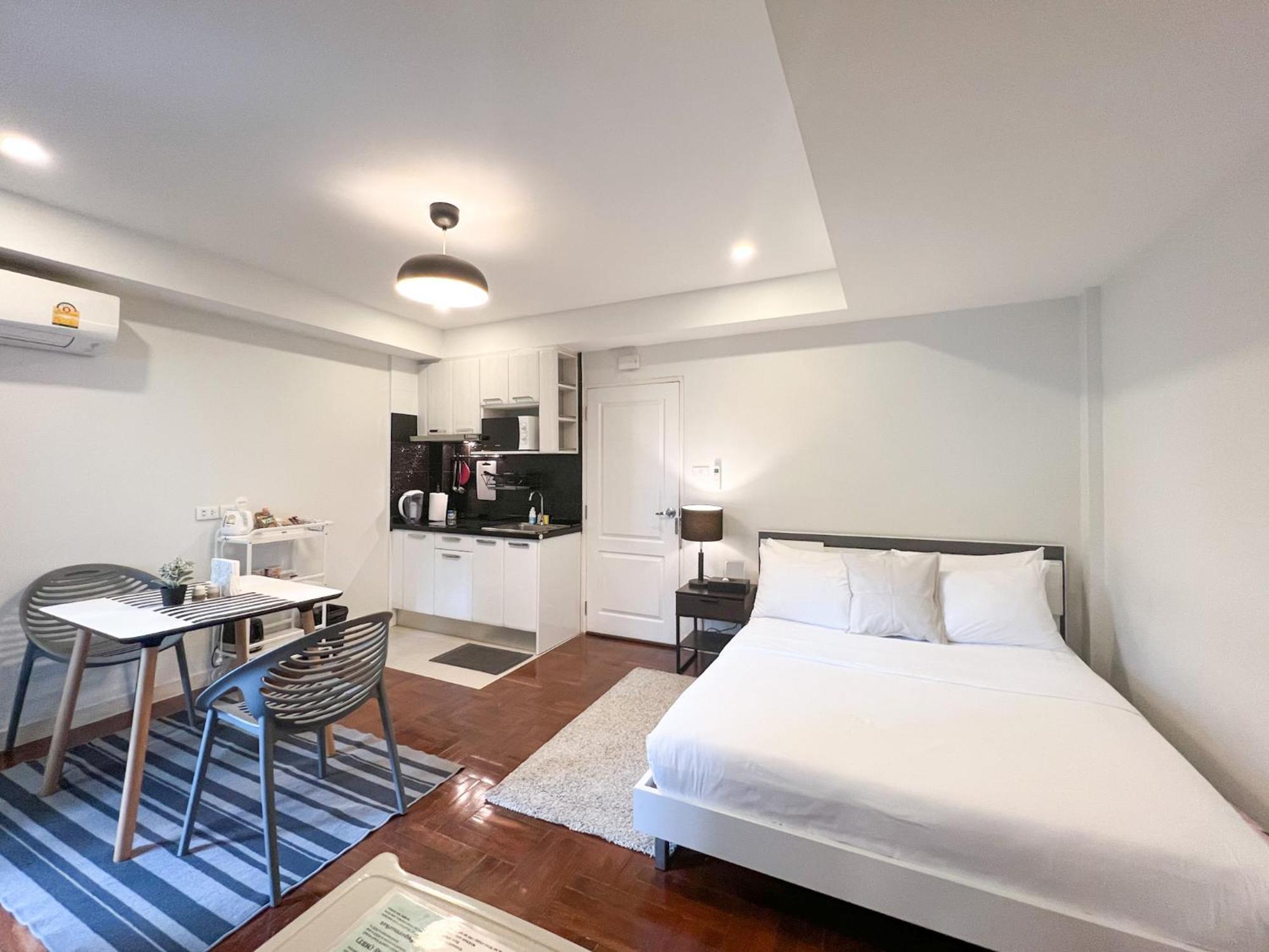 Neveu Premier Residence : Ratchada Bangkok Exteriör bild