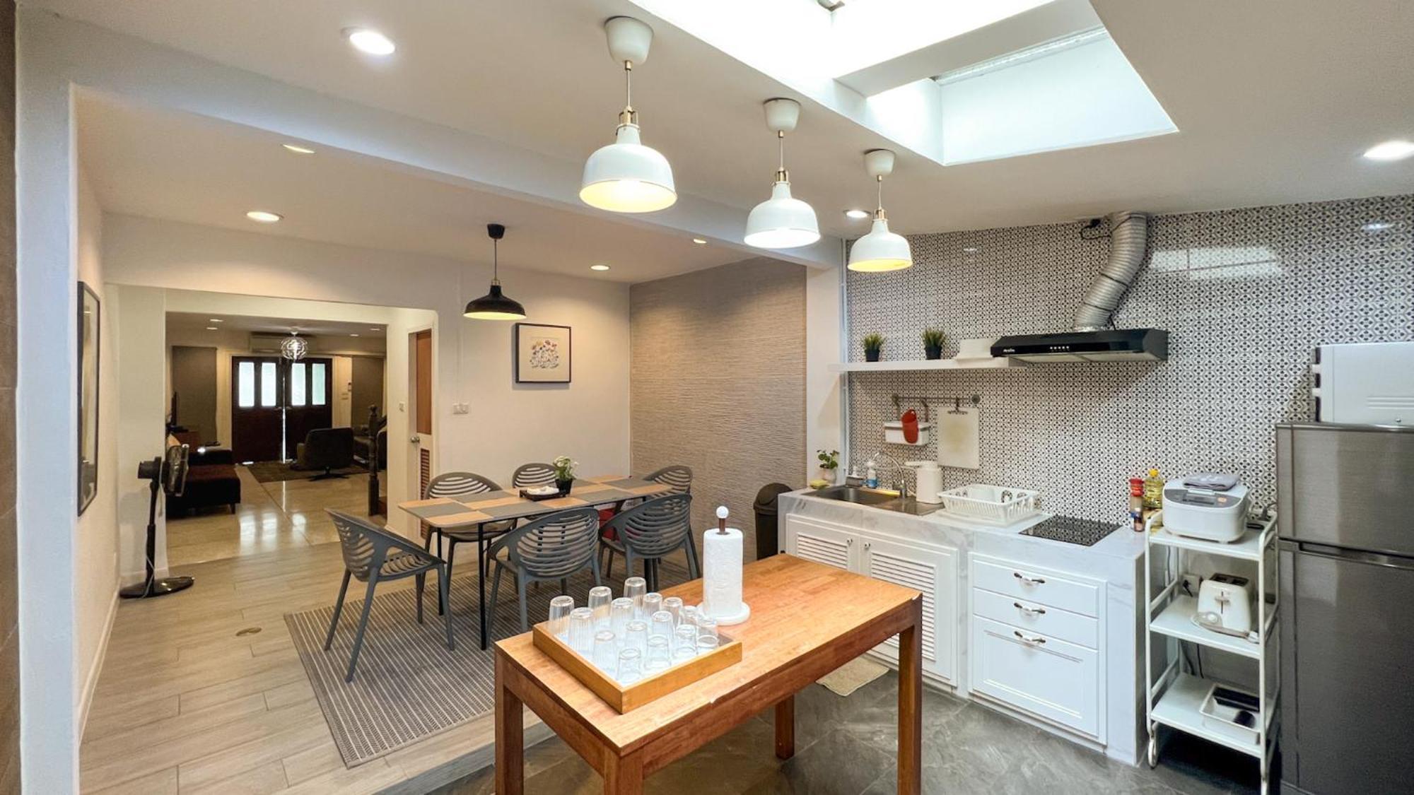 Neveu Premier Residence : Ratchada Bangkok Exteriör bild