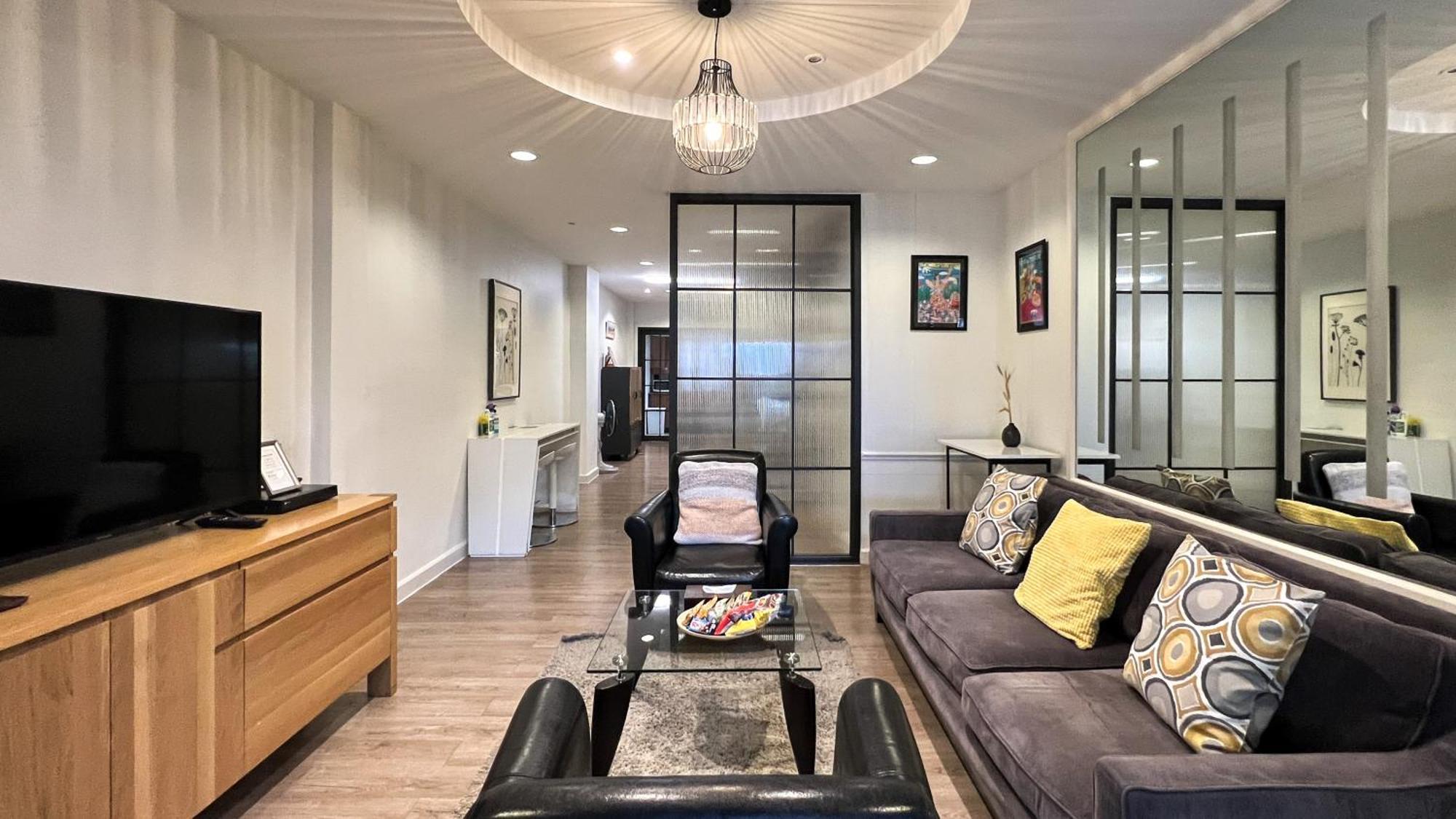 Neveu Premier Residence : Ratchada Bangkok Exteriör bild