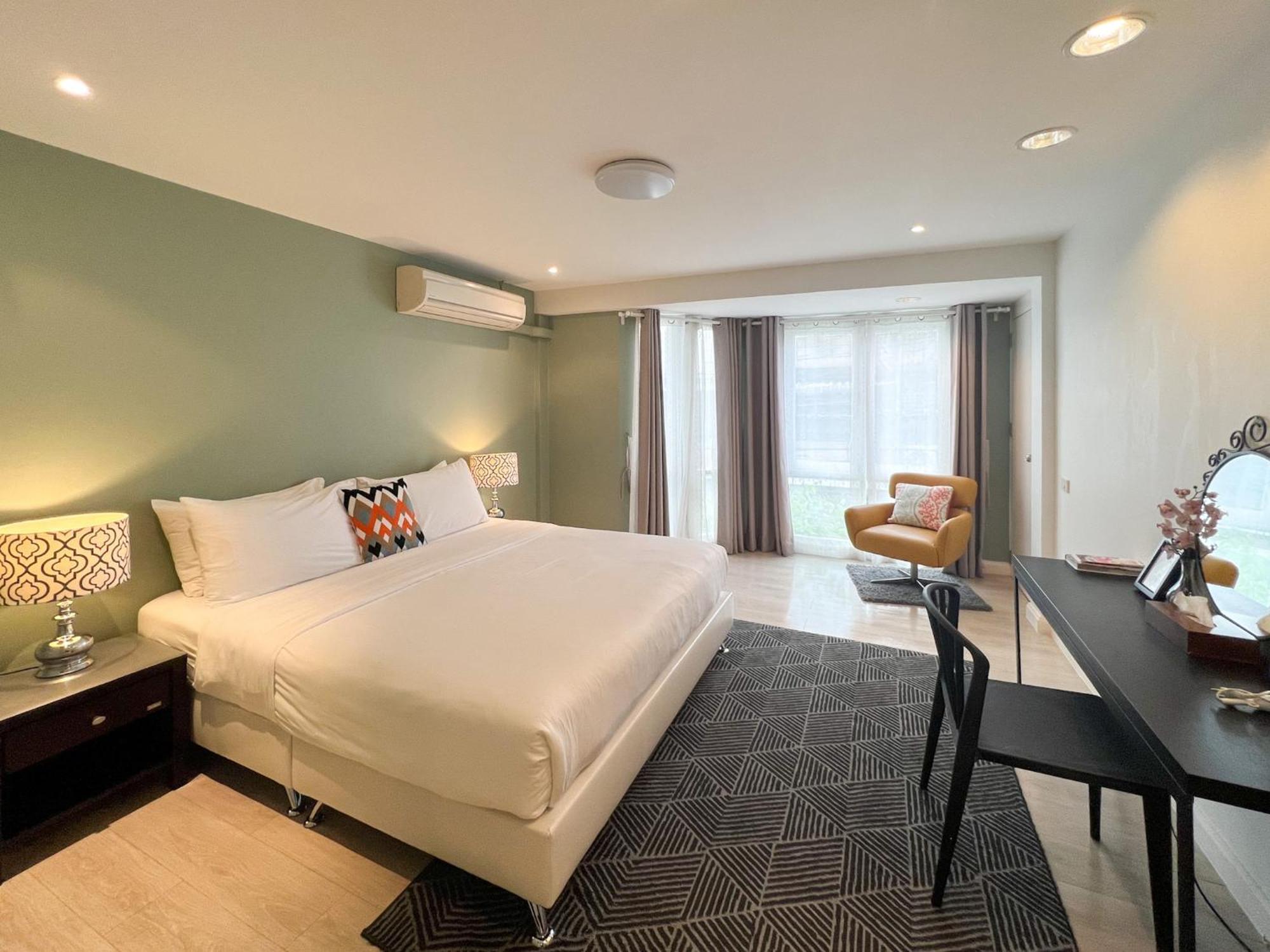 Neveu Premier Residence : Ratchada Bangkok Exteriör bild