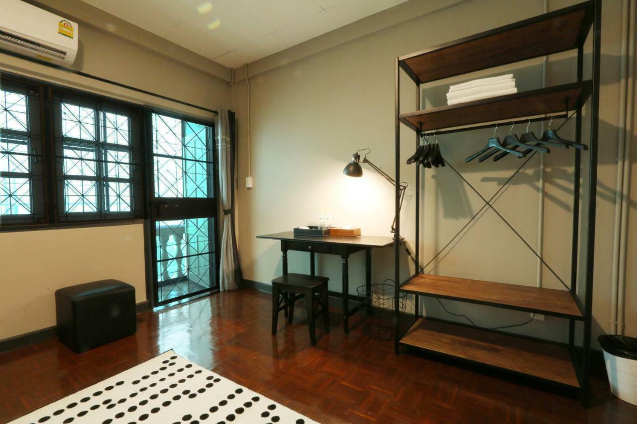 Neveu Premier Residence : Ratchada Bangkok Exteriör bild